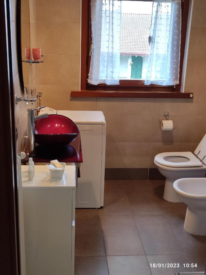 Casa Vacanze Da Riki Appartamento 2 佩斯基耶拉德加达 外观 照片