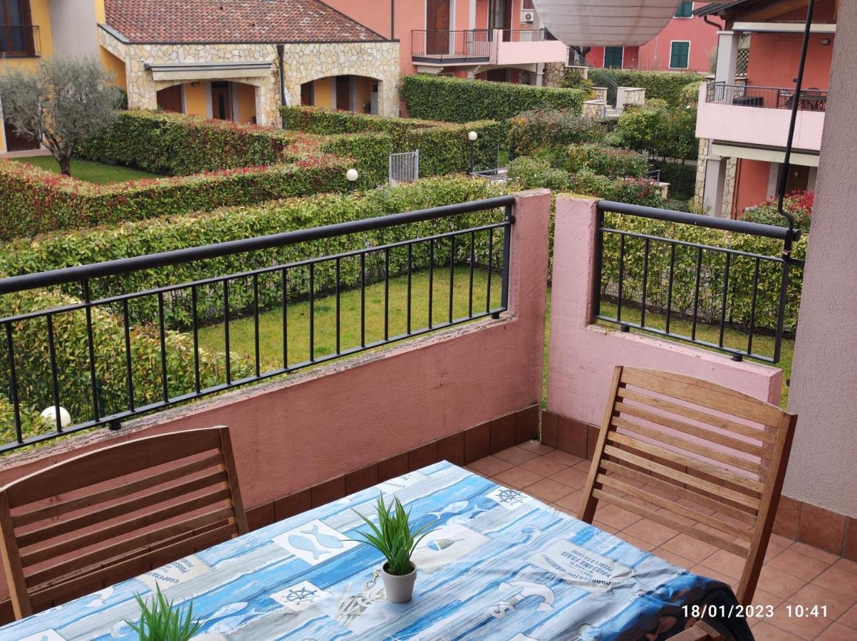 Casa Vacanze Da Riki Appartamento 2 佩斯基耶拉德加达 外观 照片