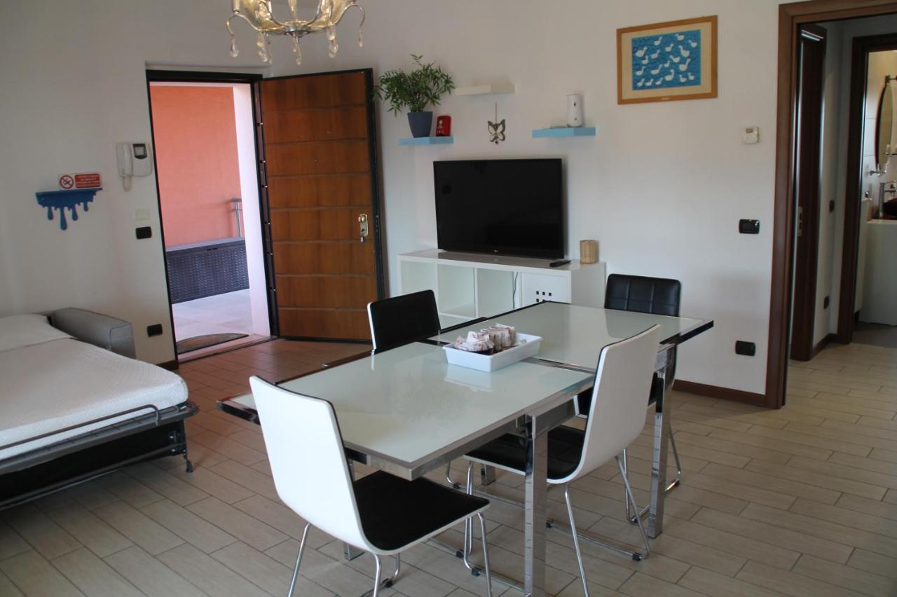 Casa Vacanze Da Riki Appartamento 2 佩斯基耶拉德加达 外观 照片