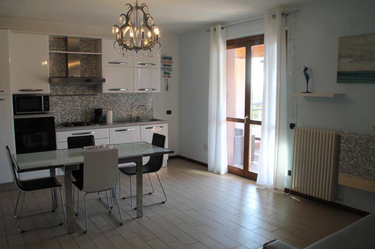 Casa Vacanze Da Riki Appartamento 2 佩斯基耶拉德加达 外观 照片