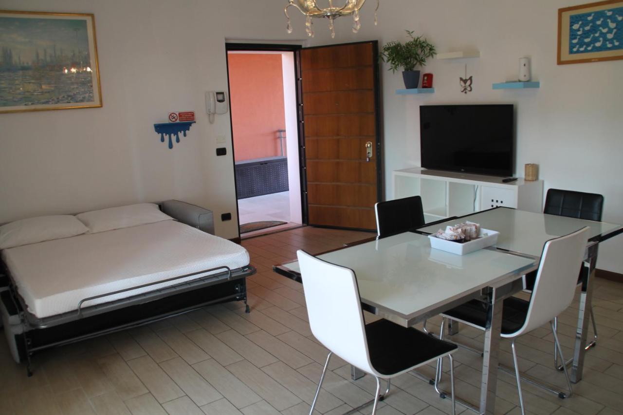 Casa Vacanze Da Riki Appartamento 2 佩斯基耶拉德加达 外观 照片