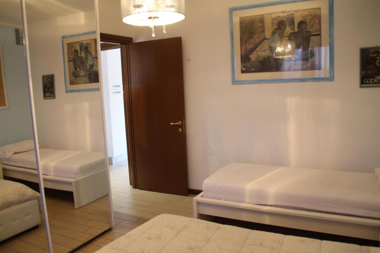 Casa Vacanze Da Riki Appartamento 2 佩斯基耶拉德加达 外观 照片