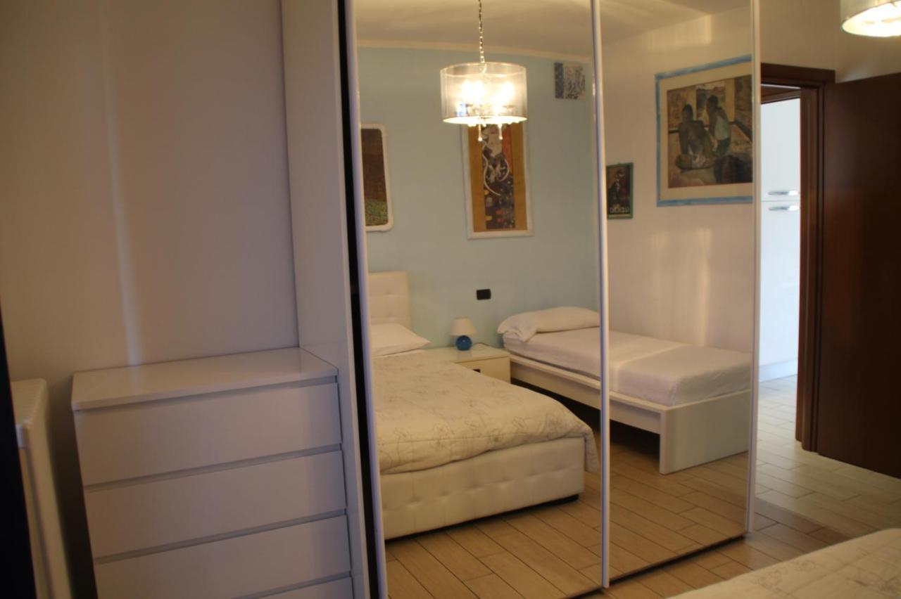 Casa Vacanze Da Riki Appartamento 2 佩斯基耶拉德加达 外观 照片