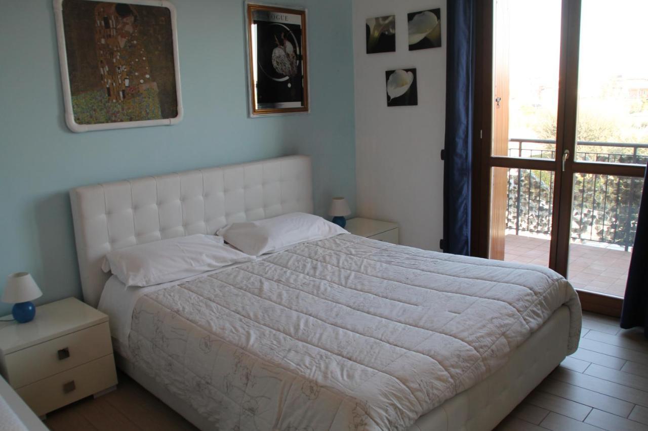 Casa Vacanze Da Riki Appartamento 2 佩斯基耶拉德加达 外观 照片